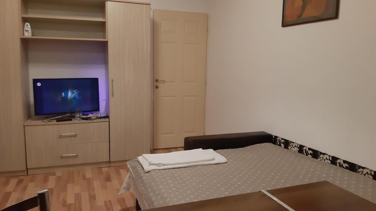 Studio Timpuri Noi 50 Bukarest Eksteriør billede